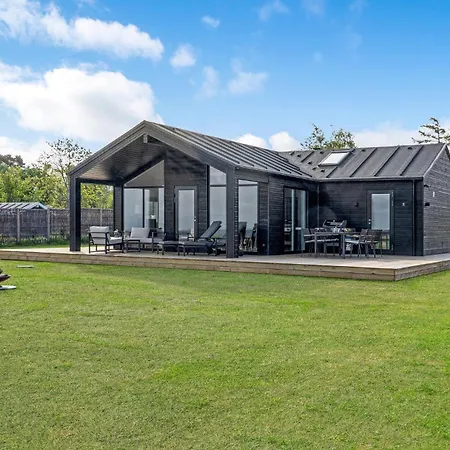 بيت للعطل In With Wifi كالوندبورج