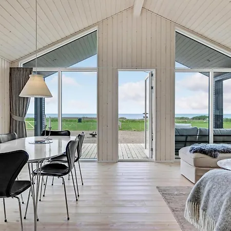 In With Wifi بيت للعطل